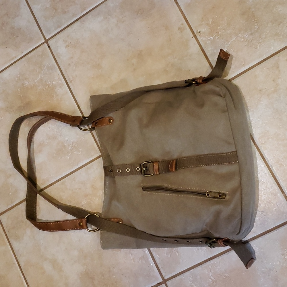 Canvas purse in olive green